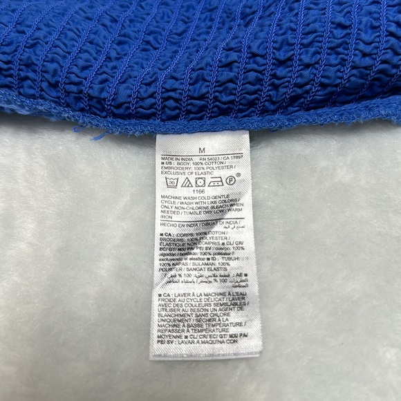 Old Navy Shirred Top - Picture 7 of 7